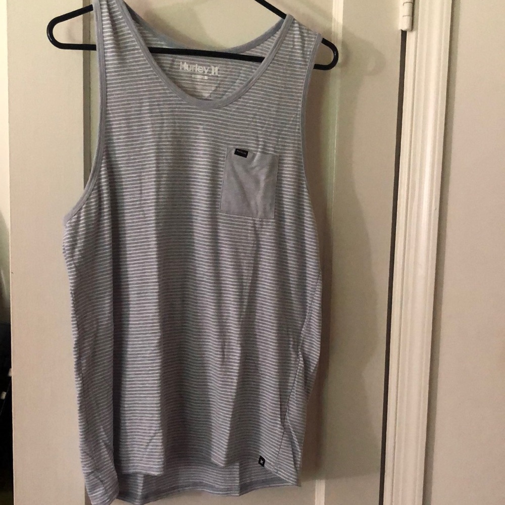 Men’s light gray Hurley tank top